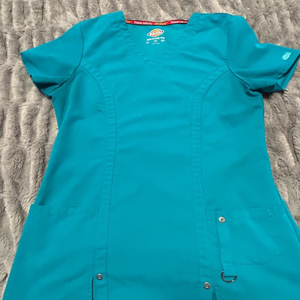 XS DICKIES WOMENS SCRUB TOP